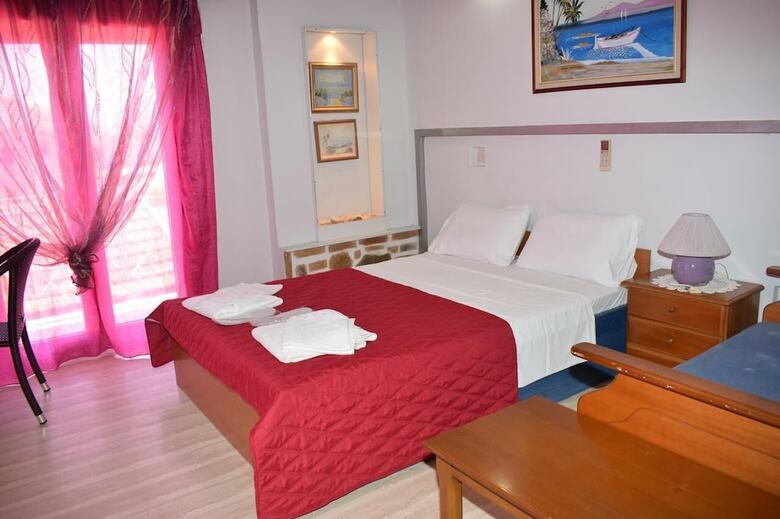 Hotel Petrakis Beach