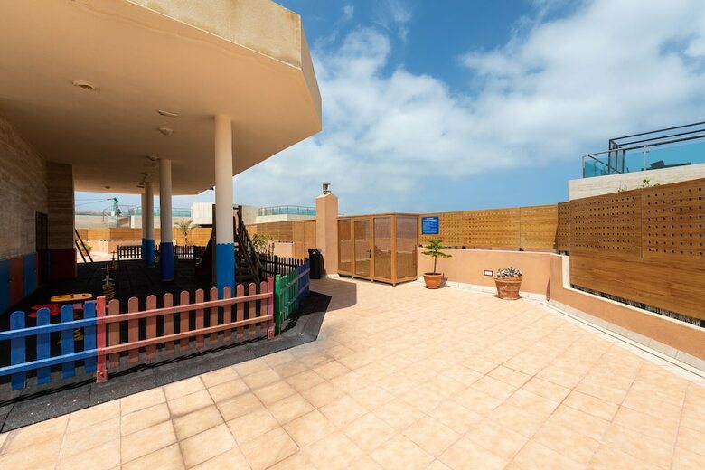 Luxury Apartment. Gym And Solarium