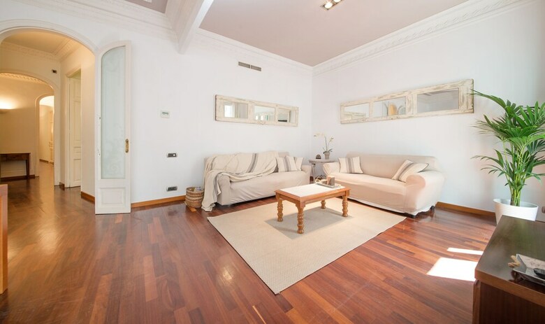 Apartamentos You Stylish Business 4