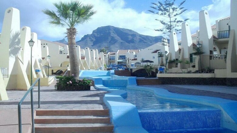 Apartamentos K1playa Fa�ab� Comfortable Swimming Pool