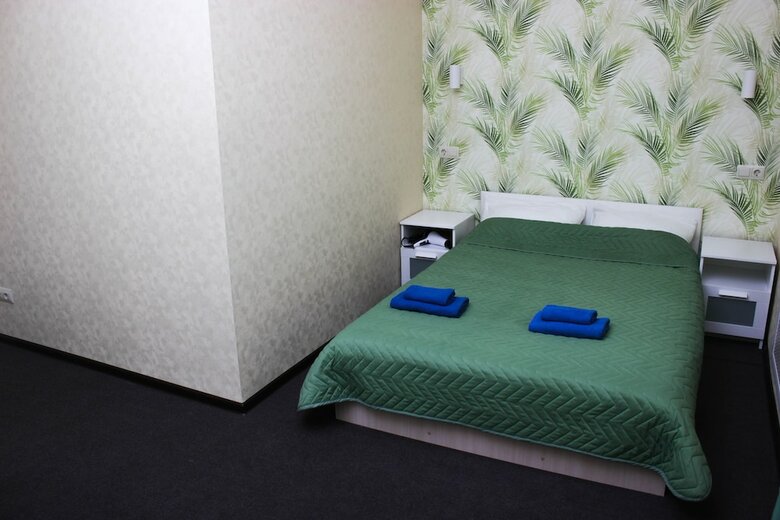 Hotel Happy Traveler