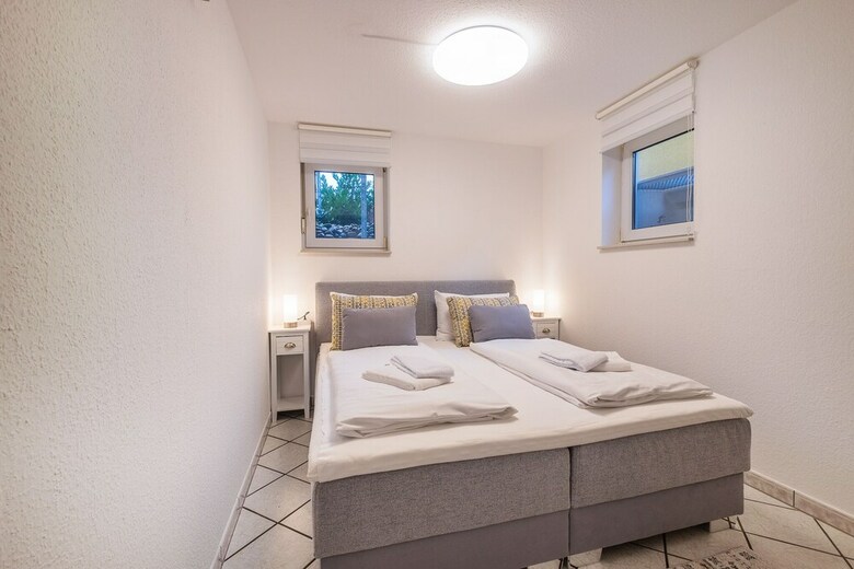 Awad's White Apartment