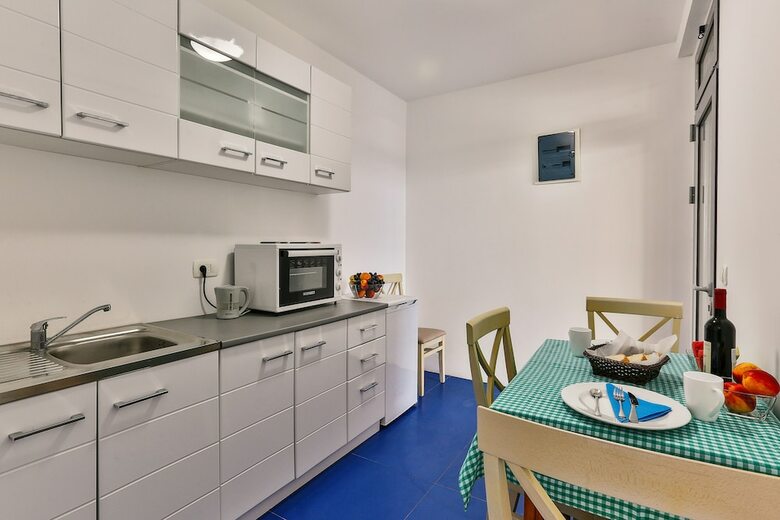 Aparthotel Apartments On The Coast