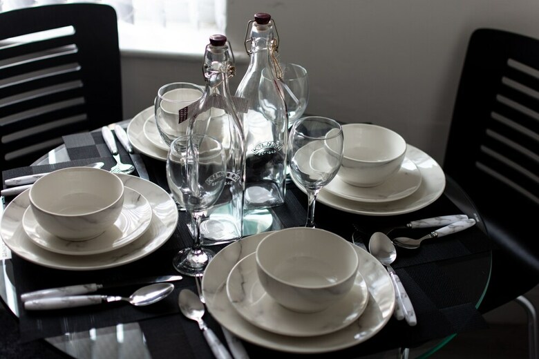 Lux Apartments 4 Bedroom House Molyneux