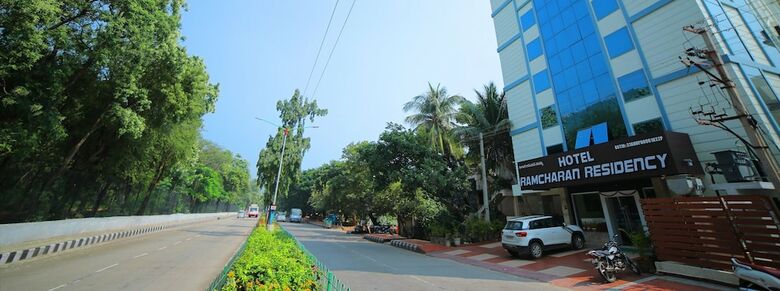 Hotel Ramcharan Residency