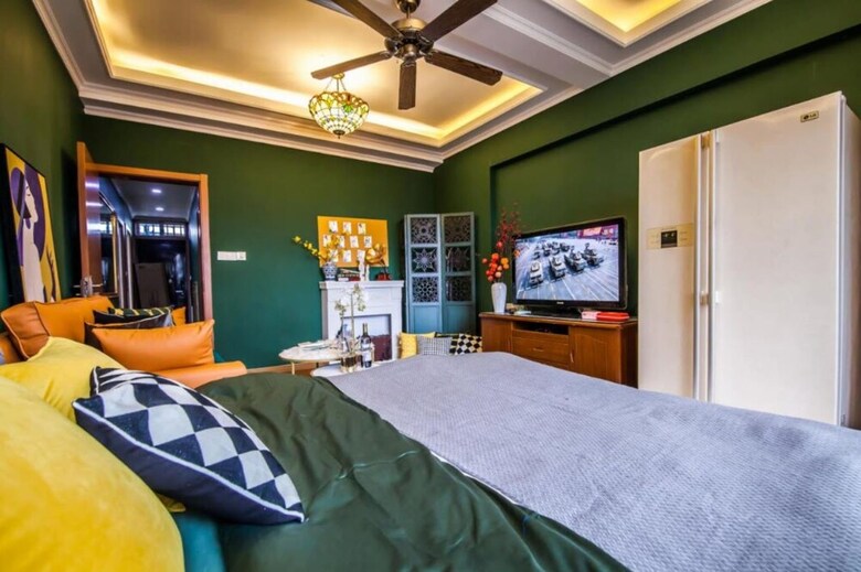 Intown City Apartment No. 54