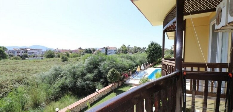 Villa Rn4c By Joylettings