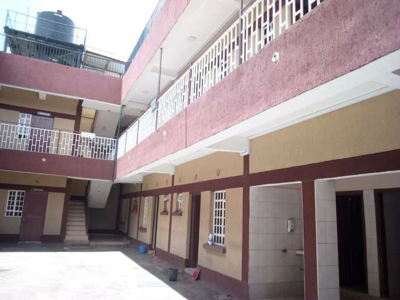 Jax Safari Hotel