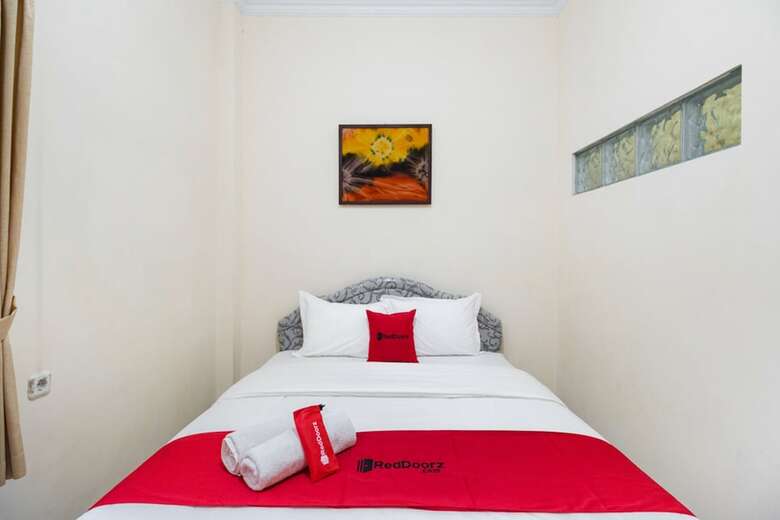 Hotel Reddoorz @ Kledokan Ambarukmo
