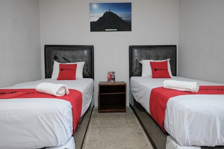 Hotel Reddoorz @ Cempaka Putih Jambi