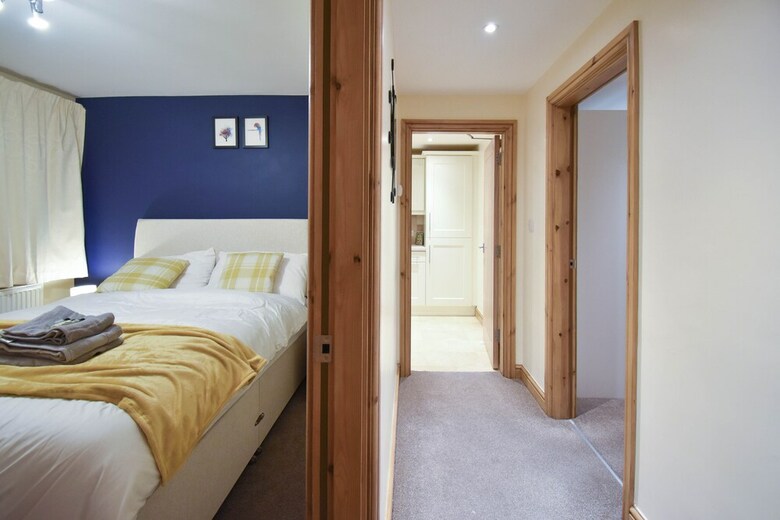2 Bedroom City Apartment
