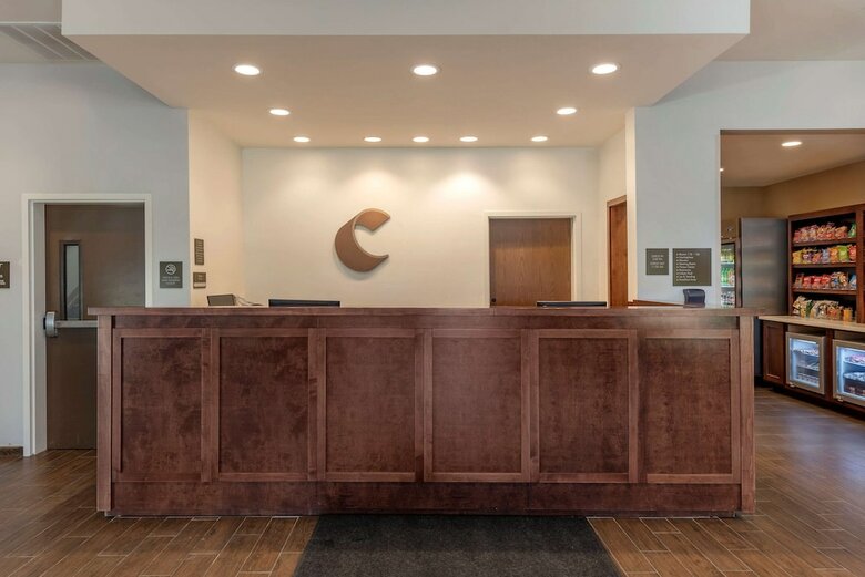Hotel Comfort Suites
