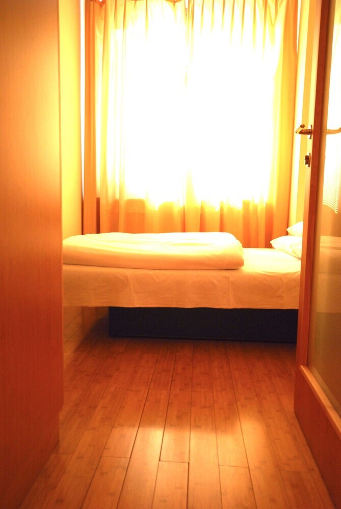 Apartamentos Life In The City