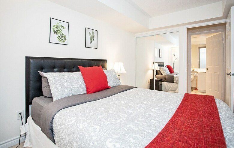 Galaxy Suites - Icon Toronto