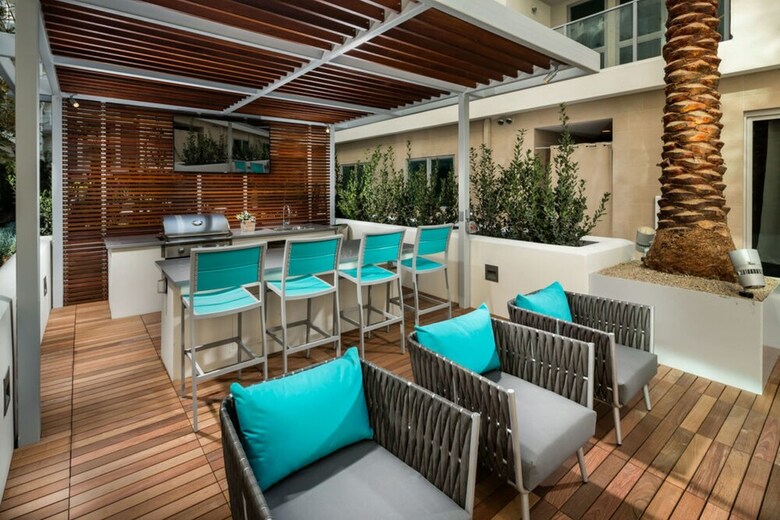 Apartamentos Resort Style Suites In Downtown La