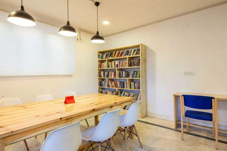 Hostal Ree Hostel By Raybo