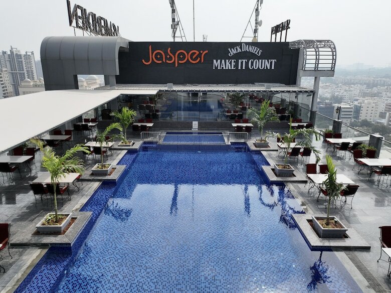 Hotel Le Meridien Hyderabad