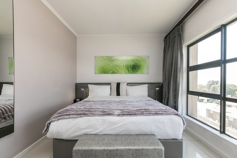 Apartamentos 115 20 West