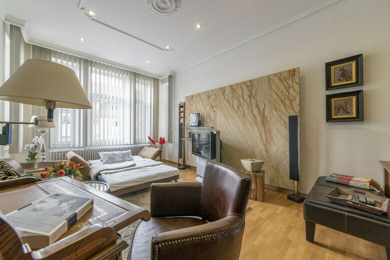 Hotel Private Room Ferdinand-wallbrecht-stra�e