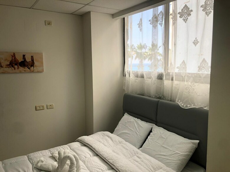 Hotel Sea Line From R&a Group