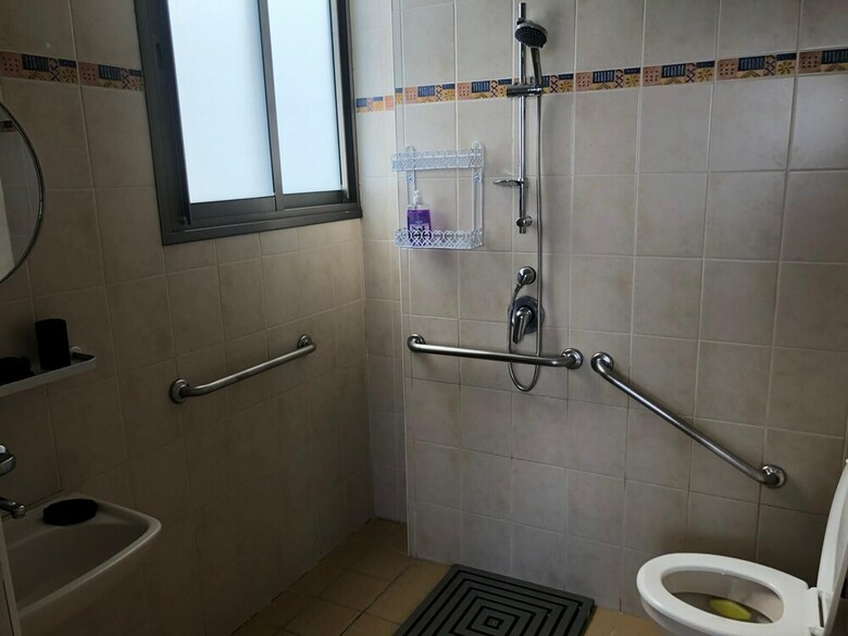 Hotel Sea Line From R&a Group