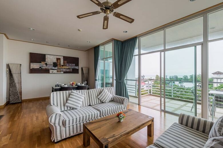 Veloche 2 Bedroom Family Suite