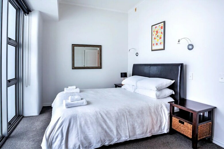 Prime Waterfront 1 Bedroom Corner Apartment