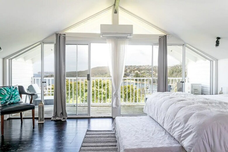 Beautiful Historic Home In Manly