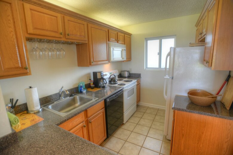 Menehune Shores 225 By Vacation Rental Pros