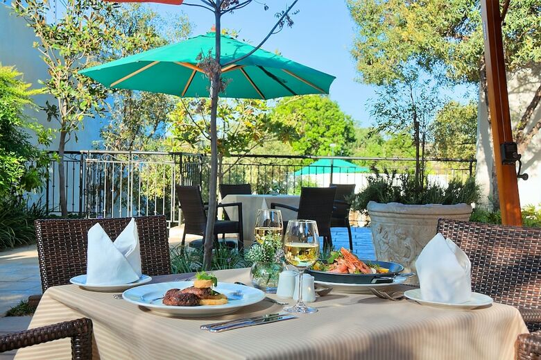 The Syrene Boutique Hotel
