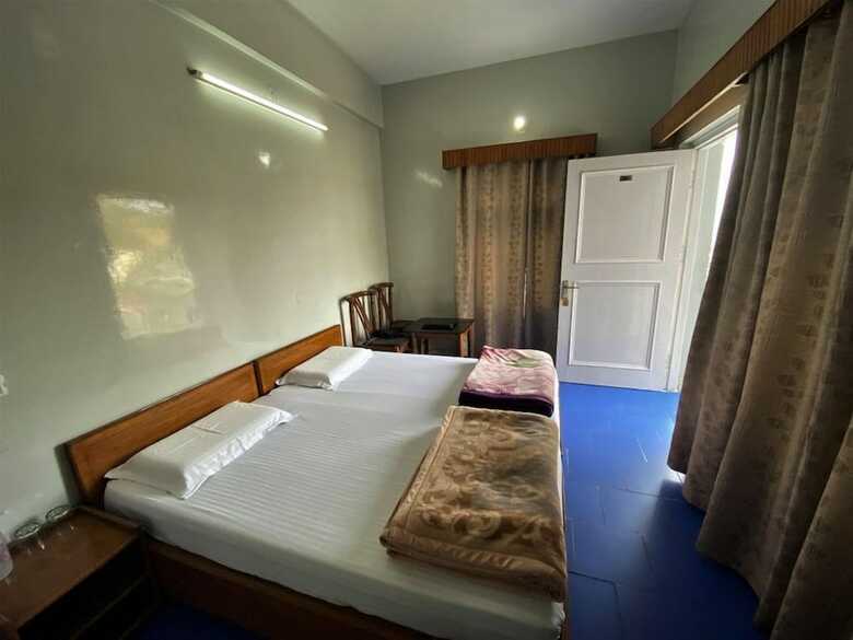Hotel Gautam Residency