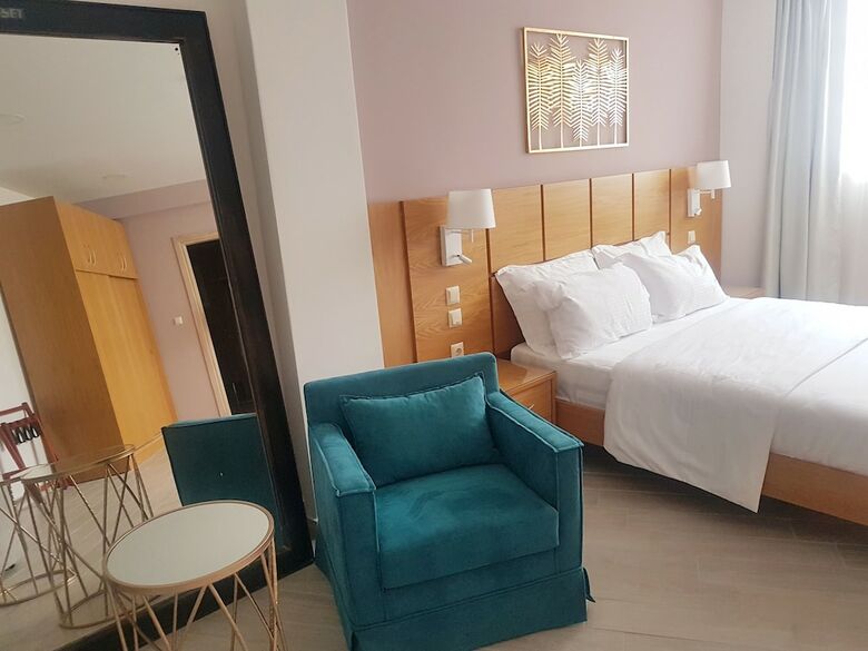 Hotel La Place de La Gare Suite