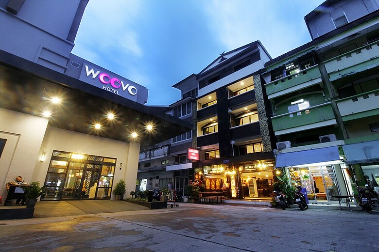 Hotel Sky Silk Decoration House