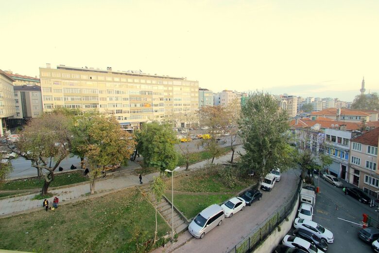 Hira Hotel