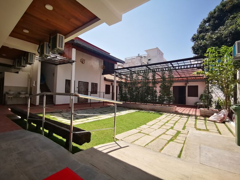 Mclane Boutique Hotel