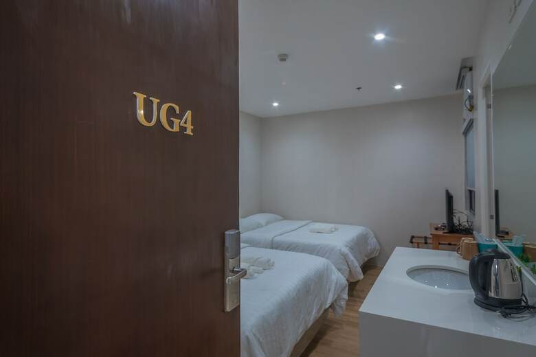 Hotel Arceli's Place