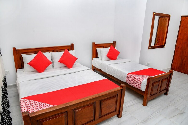 Hotel Oyo 451 Ivy Bungalow