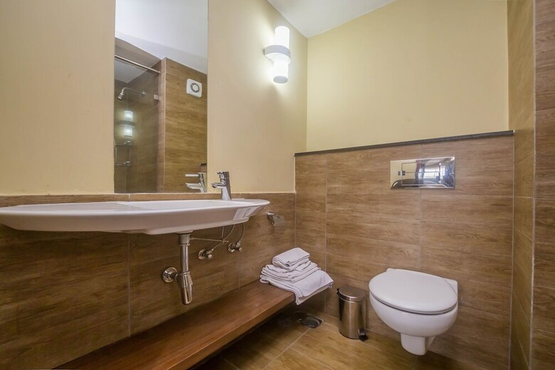 Hotel Taarifa Suites