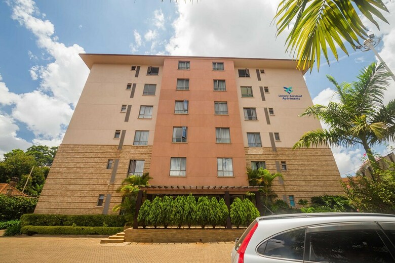 Hotel Taarifa Suites