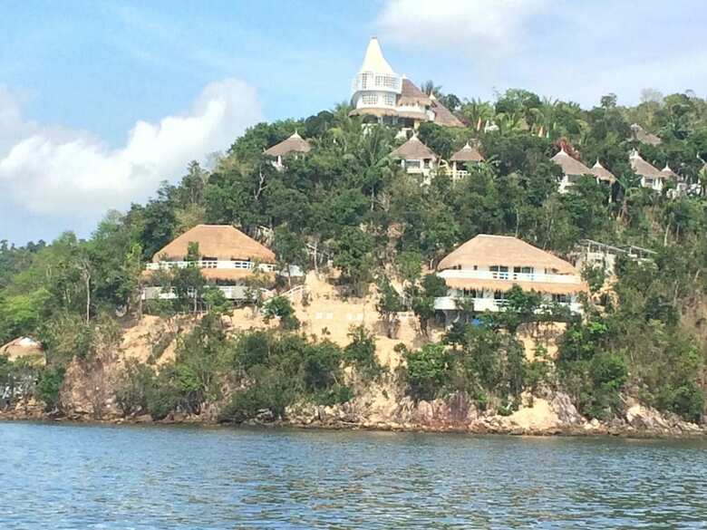 Hotel Pearl Bay Villas