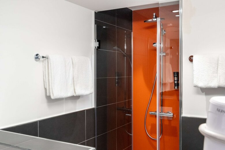Hotel Campanile Vienna South