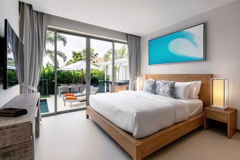Modern 3br Villa With Private Pool & Bbq