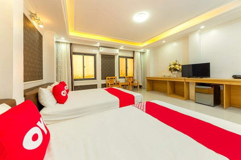 Oyo 1025 Orchids 2 Hotel