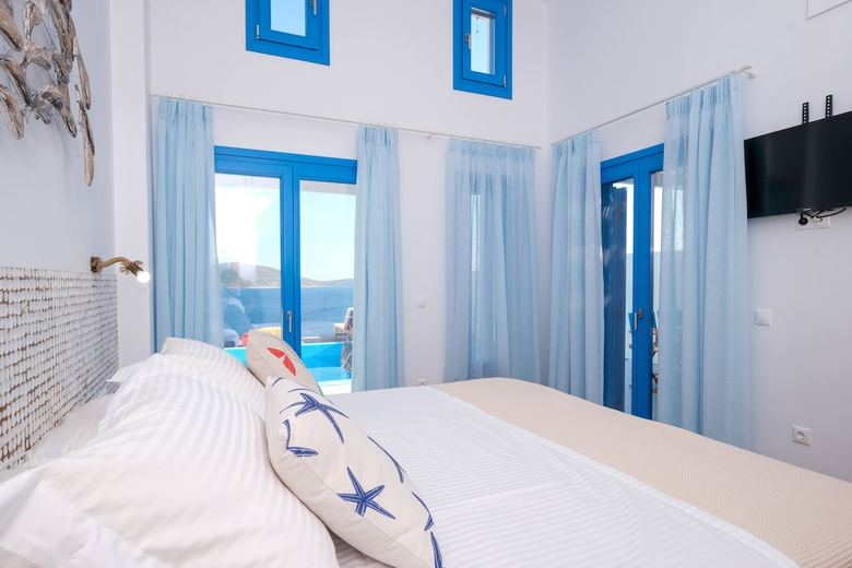 Aparthotel Aelia Collection Suites