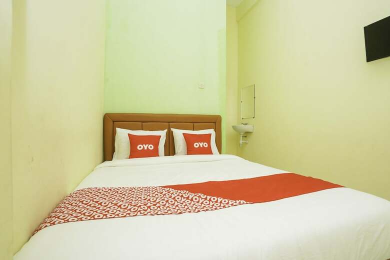 Hostal Oyo 1367 Banuwa Residence Syariah