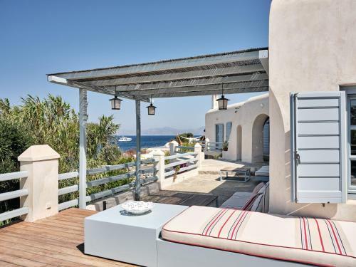 Hotel Belvedere Waterfront Villa & Suites