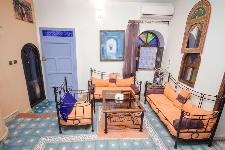 Apartamentos Dar Nokhba Inn