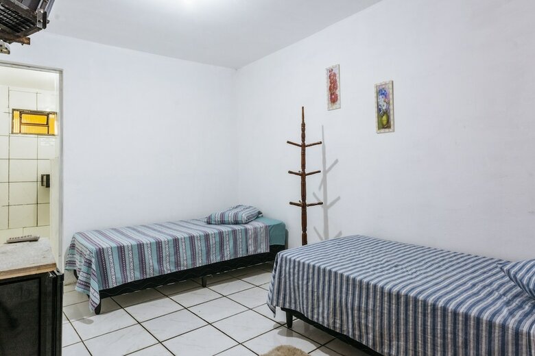 Oyo Canastra Hotel