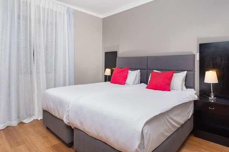 Icon - Cape Town City Apartments