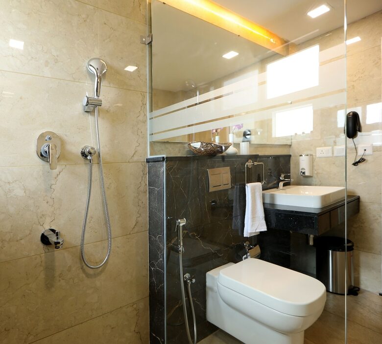 Hotel Flora Charishma Residency Aluva
